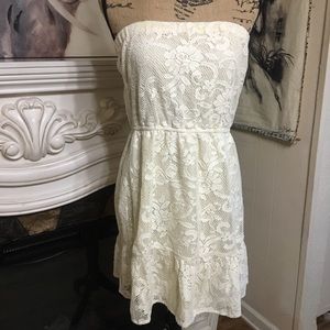 Angie’s Cream Strapless Eyelet Dress Size Large